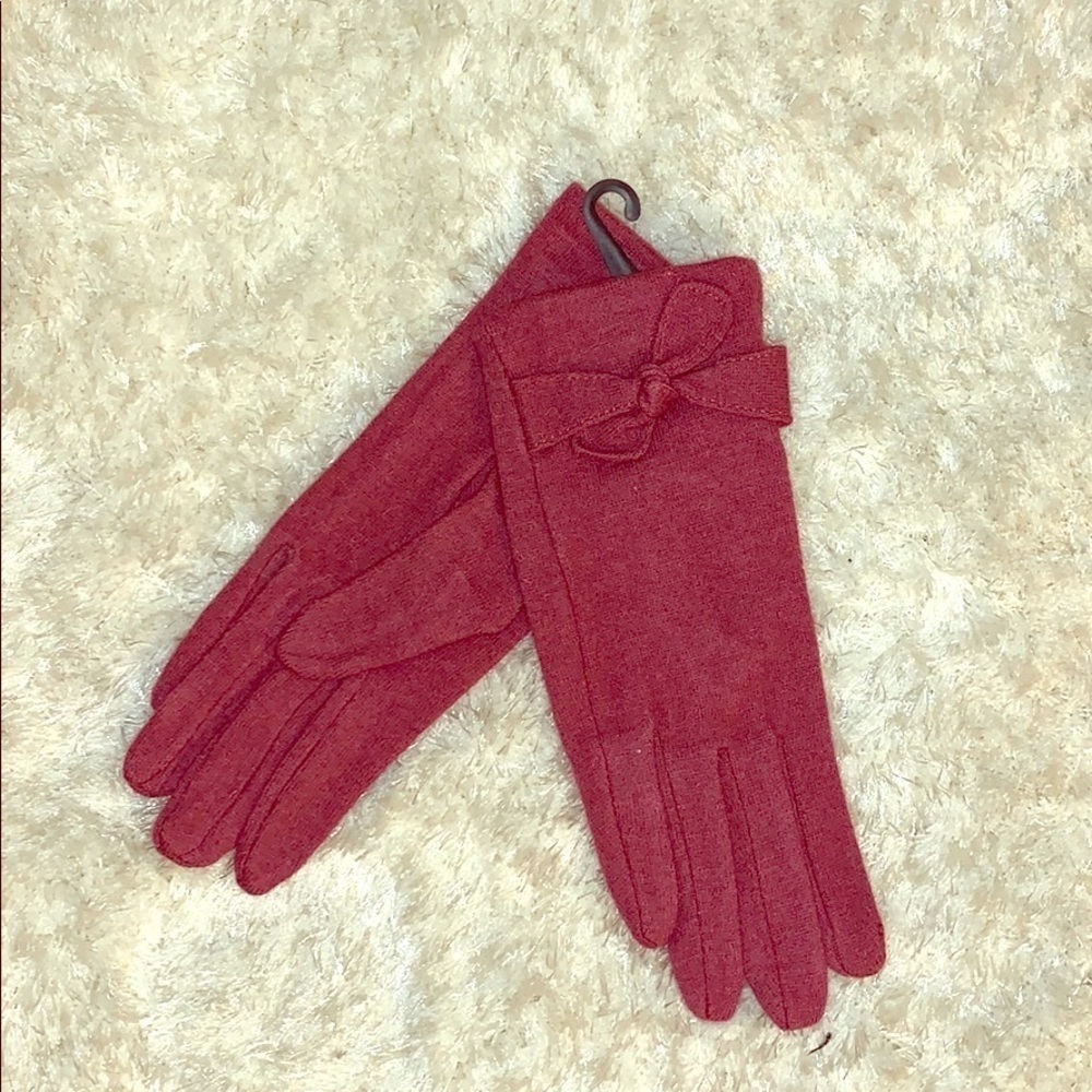 ⭐️6 for $35- Mix & Match⭐️ Bow accent gloves